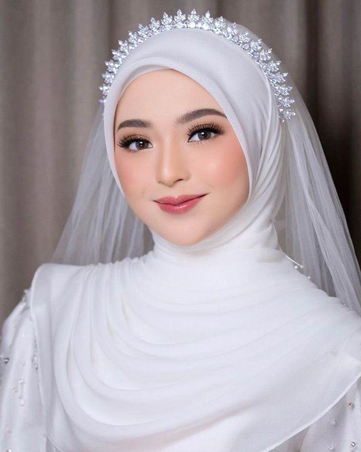 Rias Pengantin Akad & Resepsi